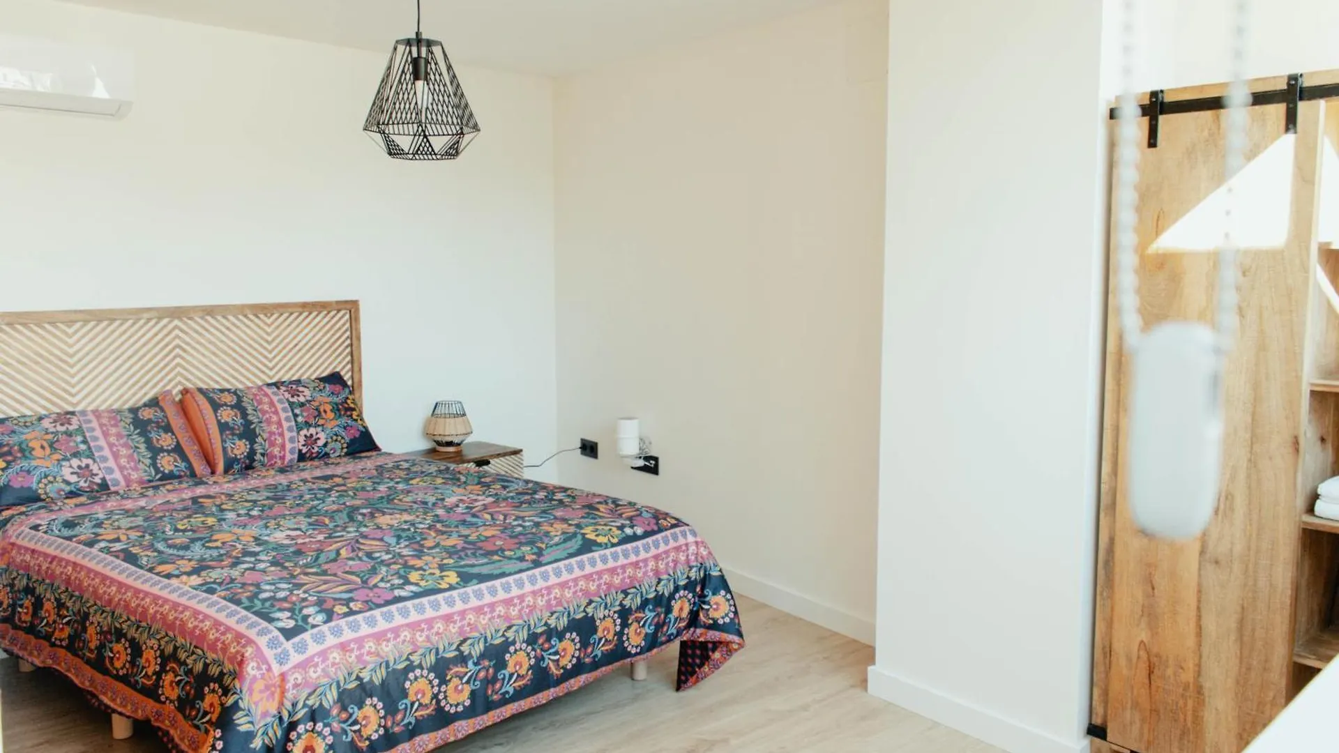 Berenguela Penthouse Apartment Seville